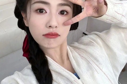 高开低走！再多的名利也救不了绯闻不断出轨成瘾的陈小艺